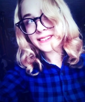 Юличка, 28